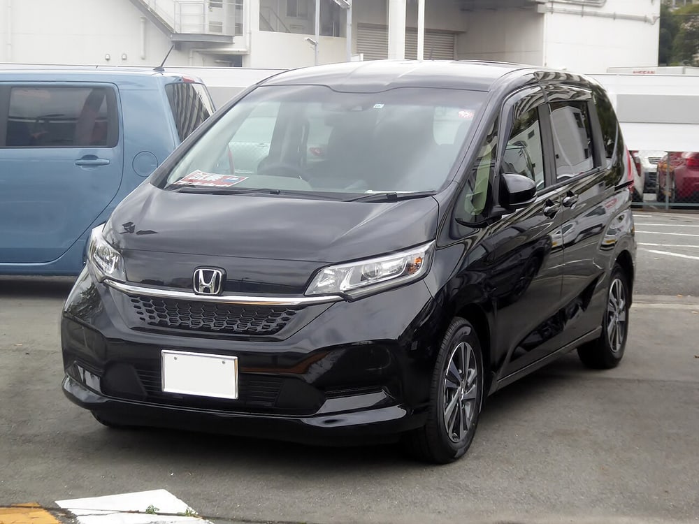 Honda Freed model reference photograph